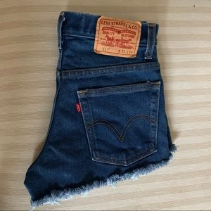 LEVI’S bootcut shorts super cute!